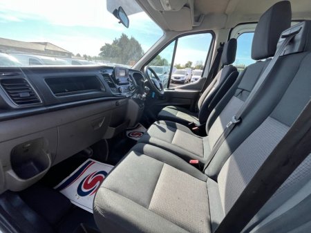 2022 Ford Transit - photo 17