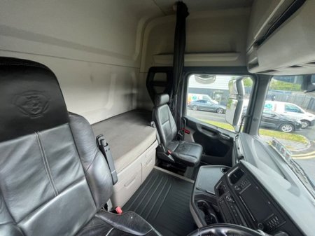 2020 Scania R410 Gas Truck 4X2 - photo 9