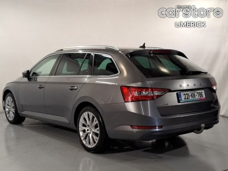 2022 Skoda Superb - photo 5