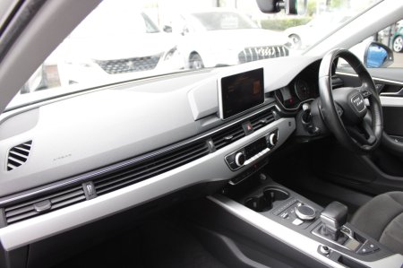 2016 Audi A4 - photo 21