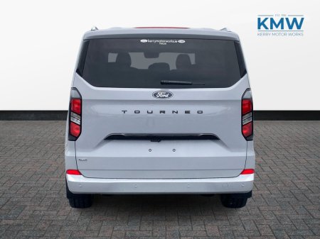 2026 Ford Tourneo Custom - photo 3