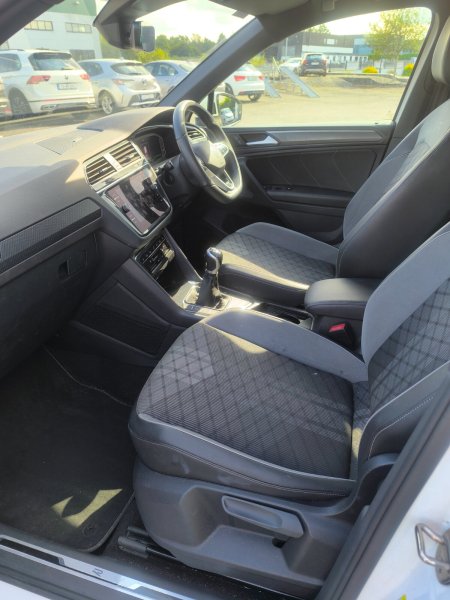 2021 Volkswagen Tiguan - photo 6