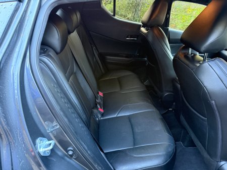 2019 Toyota C-HR - photo 16