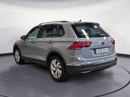 2022 Volkswagen Tiguan - photo 8
