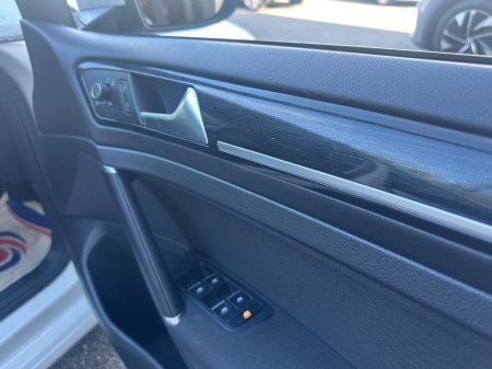 2017 Volkswagen Golf - photo 14