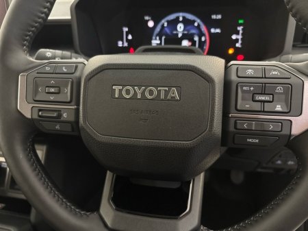 2027 Toyota Hilux - photo 16