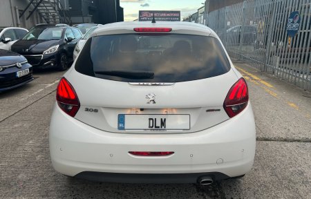 2017 Peugeot 208 - photo 7