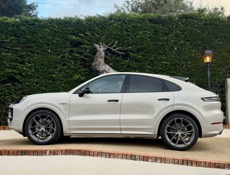 2024 Porsche Cayenne - photo 6