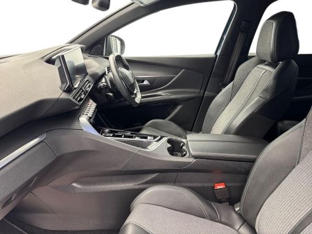 2024 Peugeot 5008 - photo 2