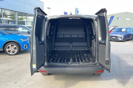 2025 Ford Transit Connect - photo 6