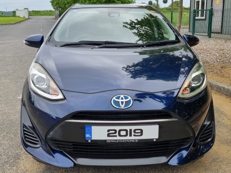 2019 Toyota Aqua - photo 11