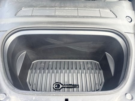 2023 Tesla Model Y - photo 15