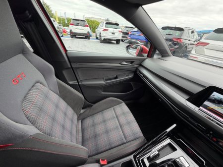 2023 Volkswagen Golf - photo 31