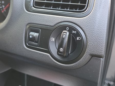 2015 Volkswagen Polo - photo 24
