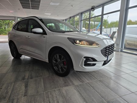 2023 Ford Kuga - photo 2