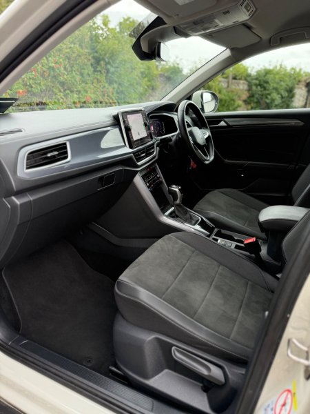 2023 Volkswagen T-Roc - photo 33