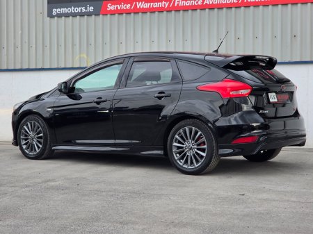 2017 Ford Focus - photo 12