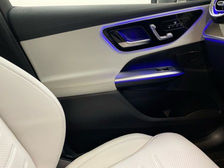 2025 Mercedes-Benz GLC - photo 15