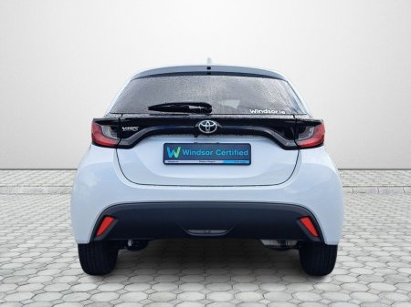 2021 Toyota Yaris - photo 10