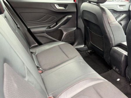 2019 Ford Focus - photo 19