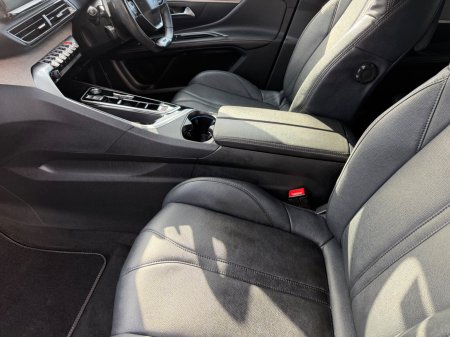 2024 Peugeot 5008 - photo 4