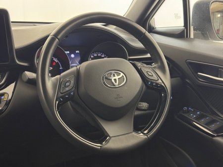 2023 Toyota C-HR - photo 9