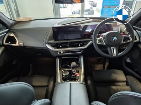 2026 BMW XM - photo 4