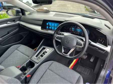2023 Volkswagen Golf - photo 14