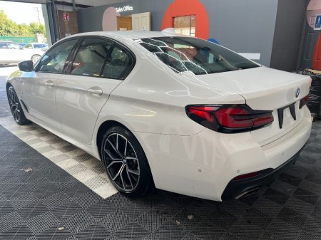 2021 BMW 5-Series - photo 5