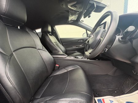 2021 Toyota C-HR - photo 8