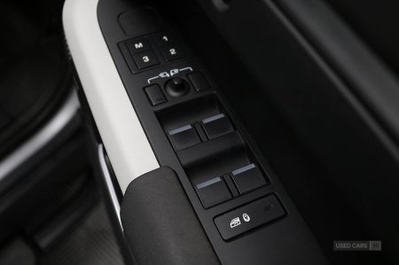 2022 Land Rover Defender - photo 50