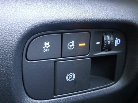 2027 Hyundai INSTER - photo 18