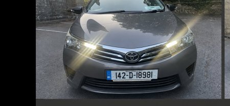 2014 Toyota Corolla - photo 2