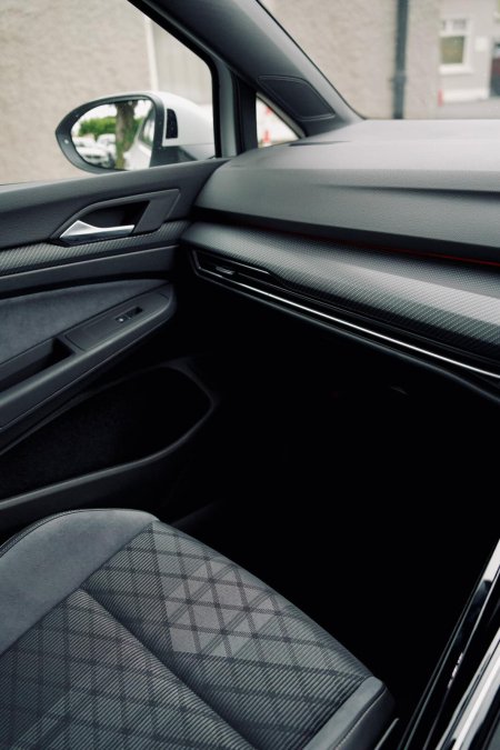2024 Volkswagen Golf - photo 15