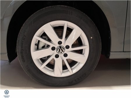 2026 Volkswagen Caddy Maxi Life - photo 8