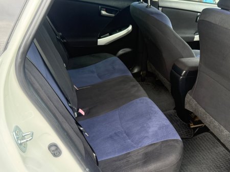 2015 Toyota Prius - photo 10