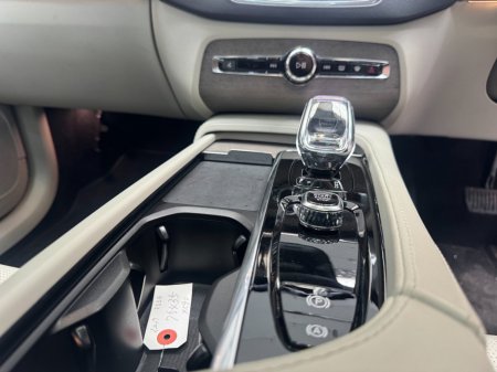 2023 Volvo XC90 - photo 10