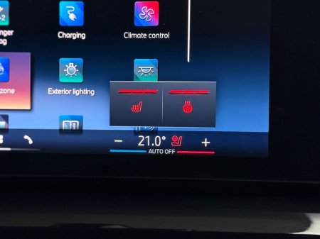 2024 BMW 5-Series - photo 22
