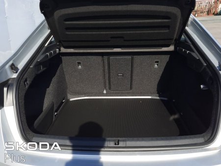 2026 Skoda Octavia - photo 6