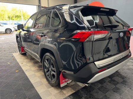 2024 Toyota RAV4 - photo 5