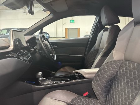 2022 Toyota C-HR - photo 6
