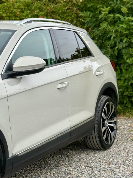 2023 Volkswagen T-Roc - photo 10