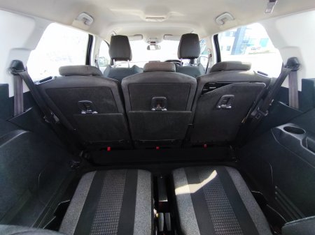 2019 Peugeot 5008 - photo 16
