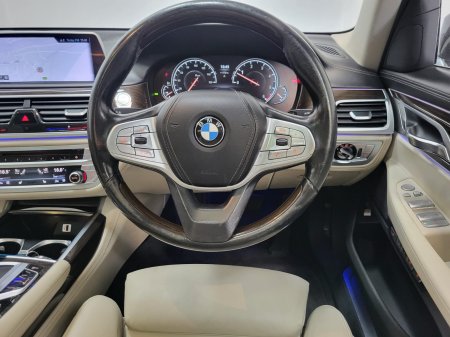 2016 BMW 7-Series - photo 9