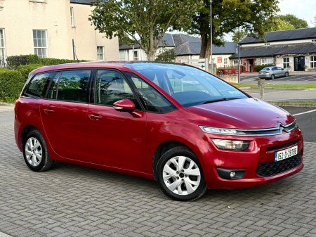 2015 Citroen Grand C4 Picasso e-HDi 115 6-speed manual Exclusive
