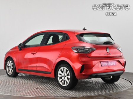 2024 Renault Clio - photo 3