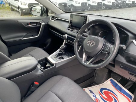 2021 Toyota RAV4 - photo 6