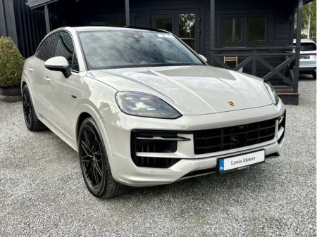 2025 Porsche Cayenne - photo 7