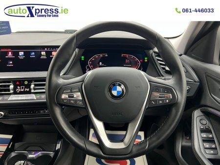 2021 BMW 1-Series - photo 32