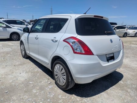 2015 Suzuki Swift - photo 6